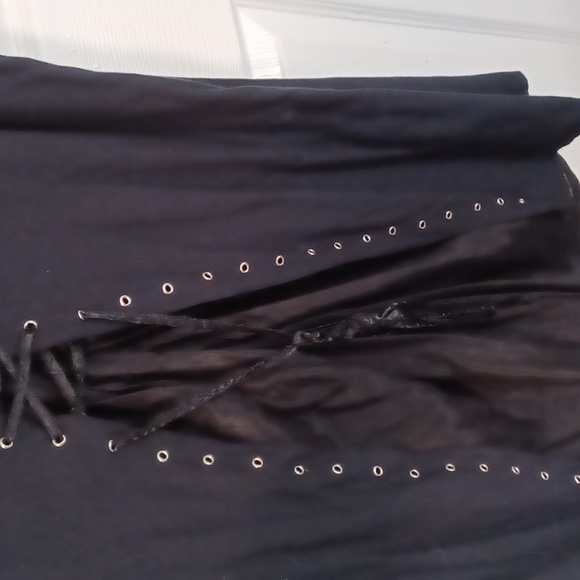 Funhouse NYC lace-up skirt 90's goth - Picture 2 of 3